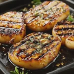 Gegrillte Pfirsiche mit Zimt und braunem Zucker
