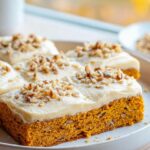 Kürbiskuchen vom Blech – Einfaches Rezept für Herbstgenuss!